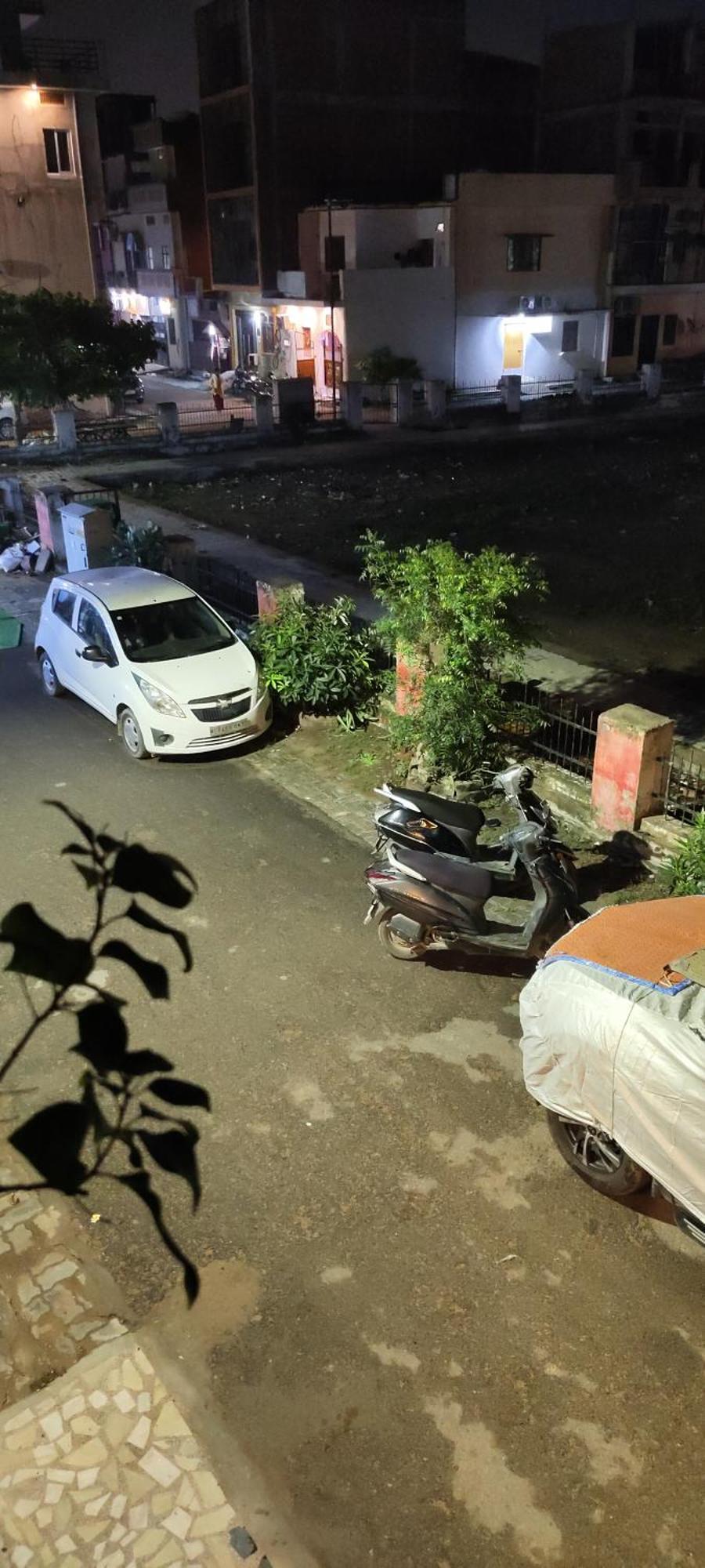 Hotel Raju Homestay Ayodhya 150 Meters From Shree Ram Janmbhoomi Temple 200 Meters From Ayodhya Dham Railway Station 외부 사진